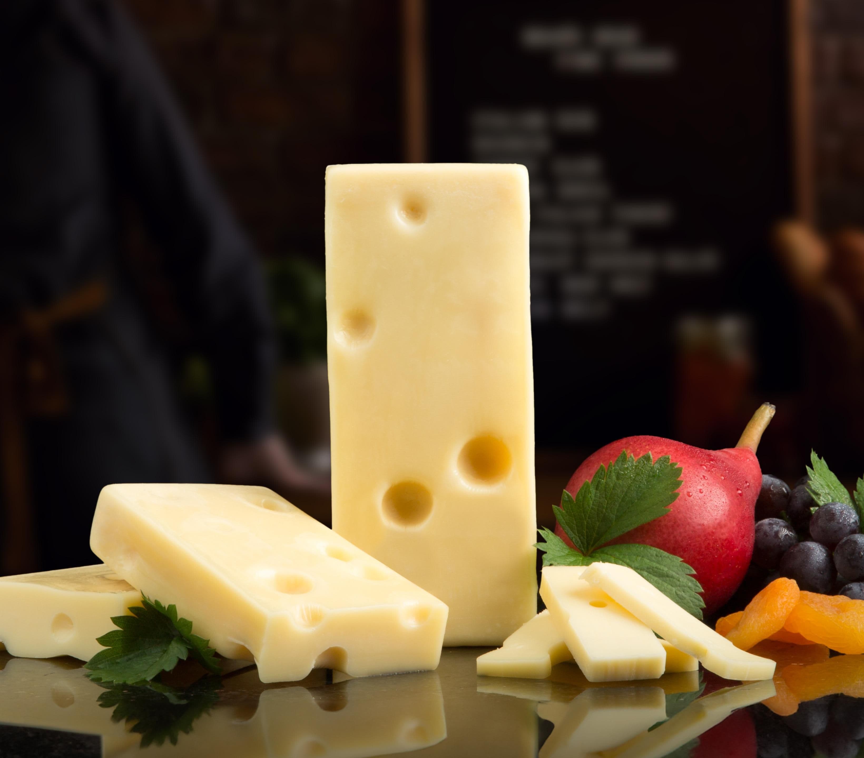 Gold Label Imported Switzerland Swiss® Cheese